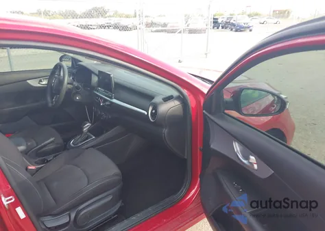 2024 Kia Forte Lxs from USA, damaged, VIN 3KPF24ADXRE744156